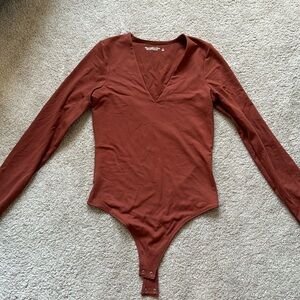 Abercrombie Soft AF V neck